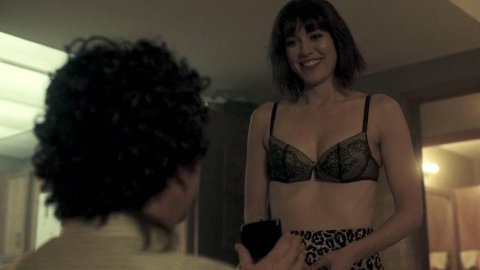 Mary Elizabeth Winstead - Sex Scenes in Fargo s03e05 (2017)