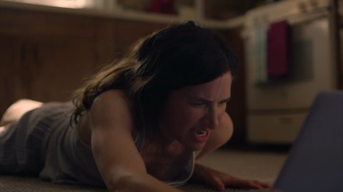 Kathryn Hahn - Sex Scenes in Mrs. Fletcher s01e03 (2019)