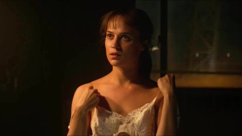 Alicia Vikander - Sex Scenes in Earthquake Bird (2019)