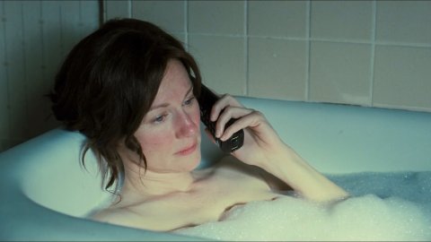 Laura Linney - Sex Scenes in The Savages (2007)