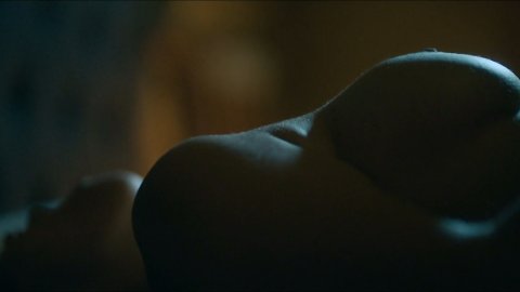 Carol Rovira - Sex Scenes in Presunto Culpable s01e02-05 (2018)