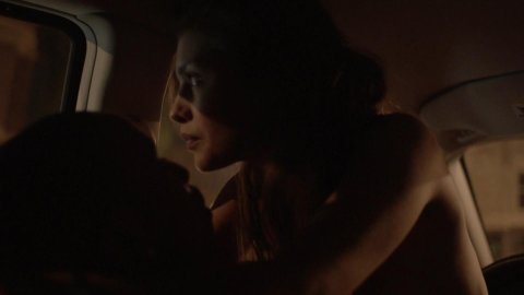 Hannah Ware - Sex Scenes in Boss s01e04 (2011)