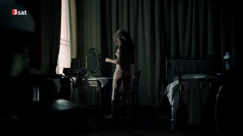 Vittoria Puccini - Sex Scenes in The Crown Prince (2006)