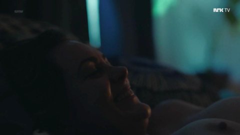 Siri Seljeseth - Sex Scenes in Young & Promising s03e01 (2018)