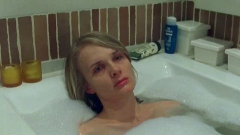 Magdalena Dabrowska - Sex Scenes in Glina s01e02-04 (2004)