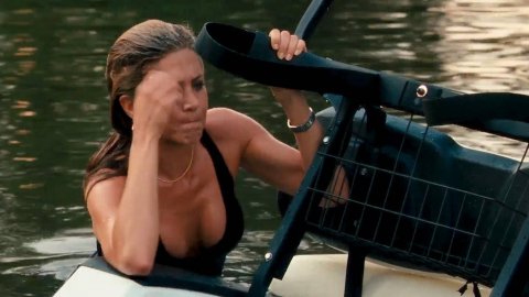 Jennifer Aniston - Sex Scenes in The Bounty Hunter (2010)