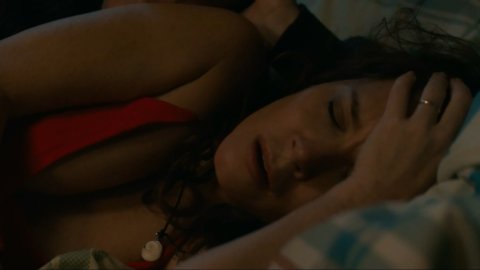 Anna Friel - Sex Scenes in Deep Water s01e01 (2019)