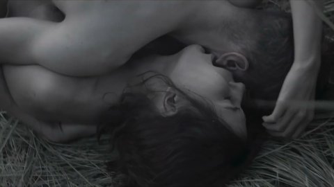 Aleksandra Porowska - Sex Scenes in Night Hunter (2020)